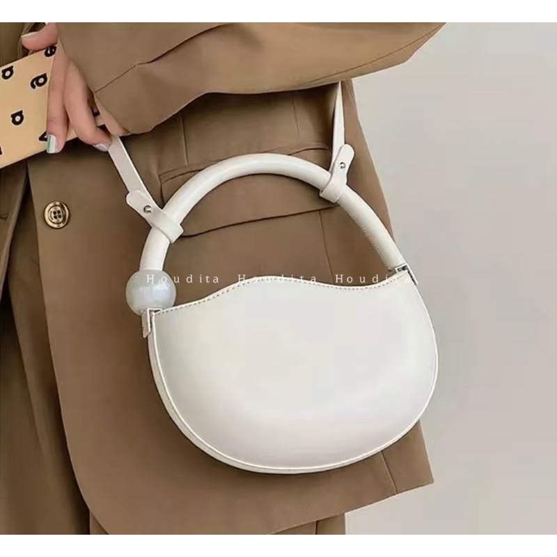 Túi xách bán nguyệt tay nắm form cứng sang trọng - HOUDITA - STXCTK040