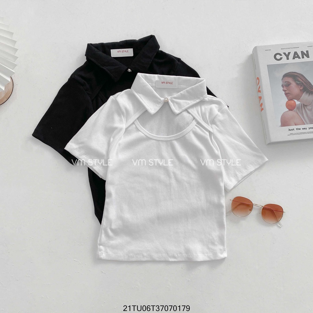 [Mã FAMARAL2 giảm 10K đơn 50K] Áo thun tay ngắn VM STYLE cổ bẻ đính ngọc hở ngực ulzzang thời trang nữ 21TU06T370701
