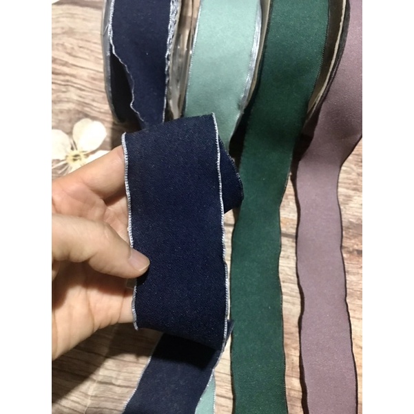 4m ruy băng lụa xốp viền rộng 38mm