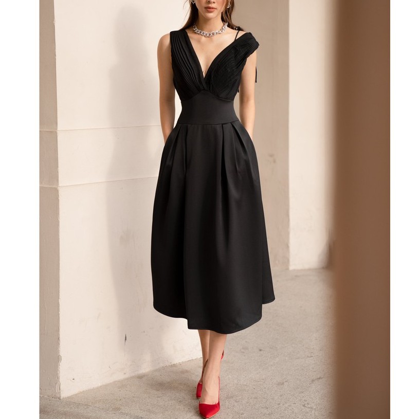 Đầm maxi đen đi tiệc sang trọng, thiết kế cổ V dập ly, dáng xòe (Kèm ảnh feedback khách hàng)