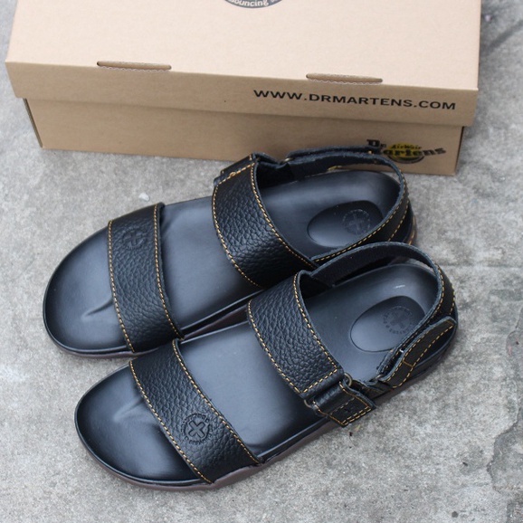 Giày sandal Dr.Martens Thailand da bò