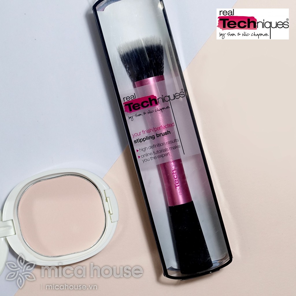 CỌ đầu bằng Real Techniques Stippling Brush