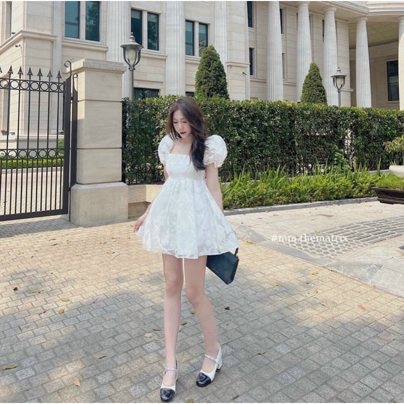 Set hoa nổi áo bẹt vai short xinh