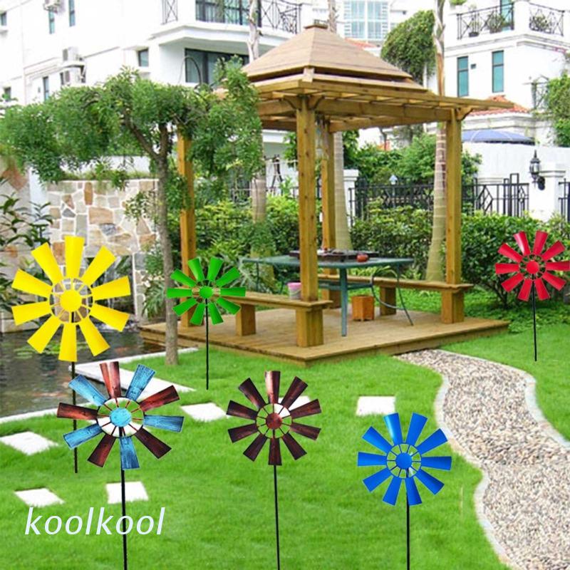 Chong Chóng Xoay Bằng Sắt Rèn Trang Trí Sân Vườn Ngoài Trời