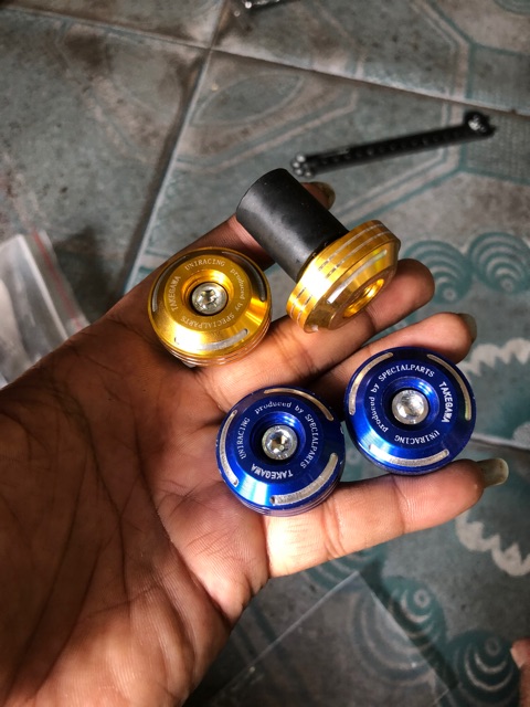 Gù bao tay Takegawa có đường cnc trắng