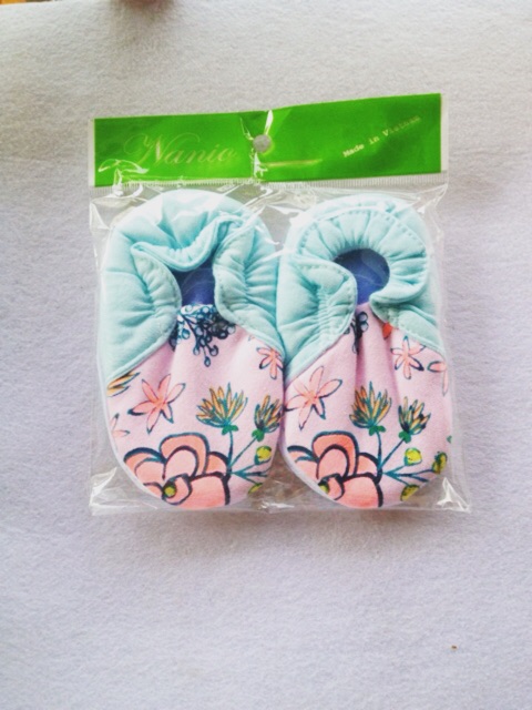 Giầy vải tập đi mềm mại cho bé sơ sinh