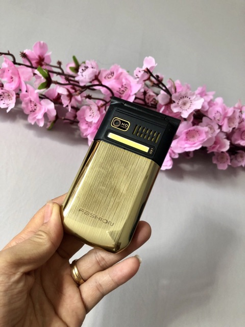 Điện thoại Suntek G3 nắp gập sang trọng | BigBuy360 - bigbuy360.vn