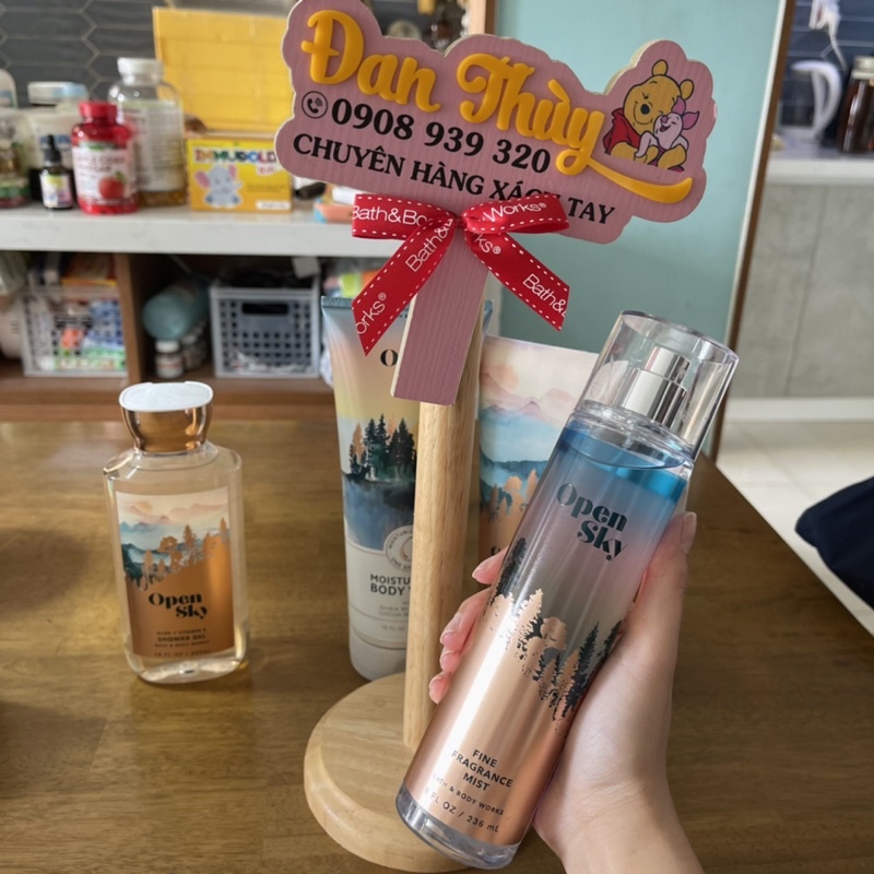 Xịt thơm toàn thân, Body mist, dưỡng thể Bath and Body Works USA Open Sky