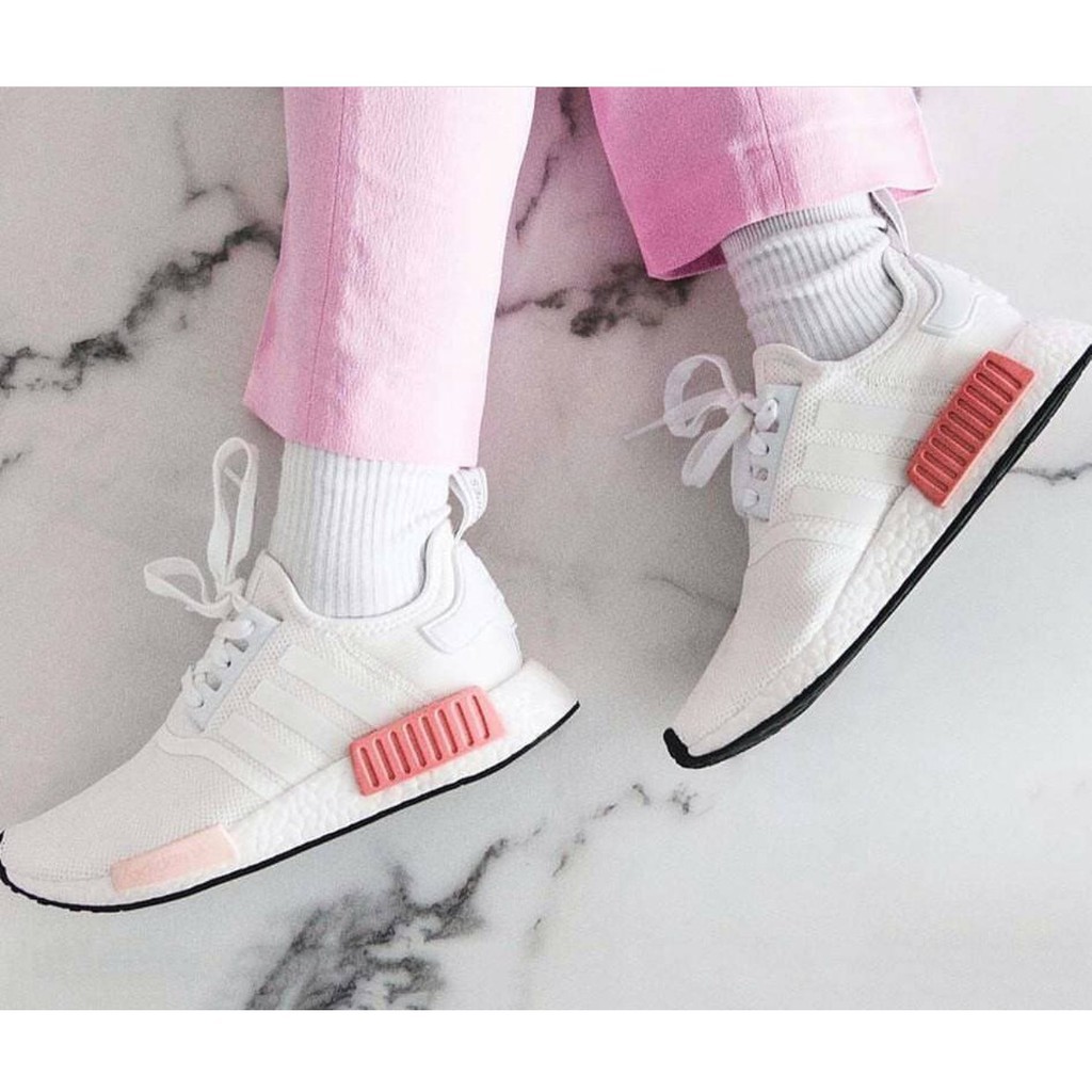 Giày Sneaker Nữ Adidas NMD R1 trắng hồng (fullbox+freeship)