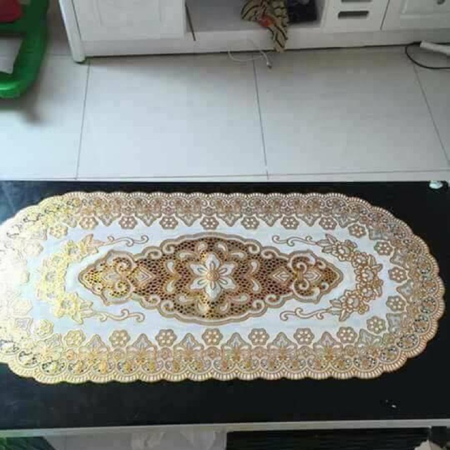 Khăn trải bàn
