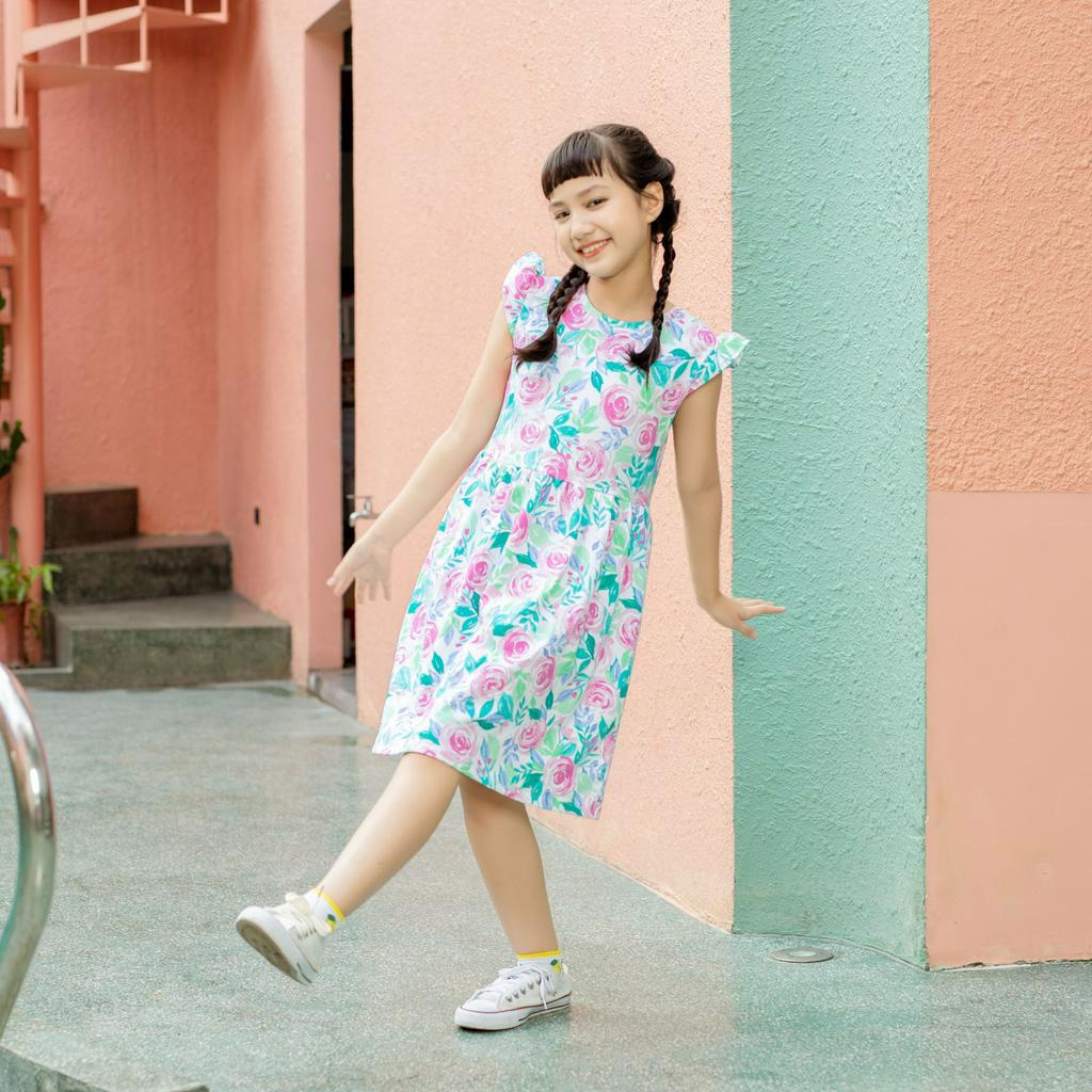 Đầm bé gái tay cánh tiên in hoa hồng, 18-40 kg, 100% cotton 4 chiều, A3