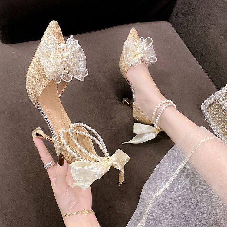 Giày Cao Gót Đính Ngọc Trai Và Nơ Màu Trắng Thiết Kế Mới Thời Trang