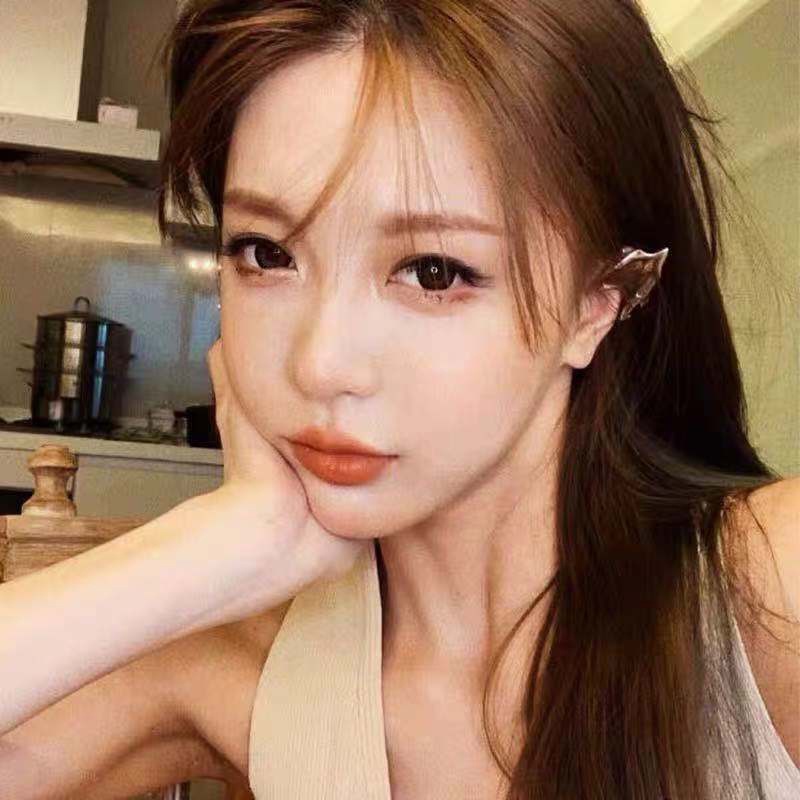 Khuyên kẹp vành tai kiểu dáng độc đáo
