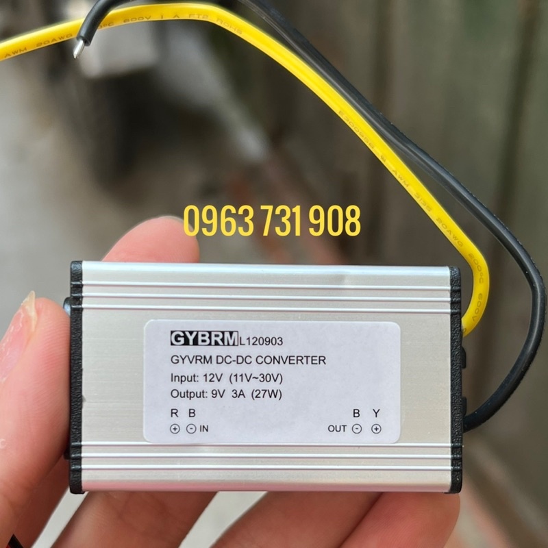 Bộ đổi điện DC 12V xuống DC 9V lắp wifi trên oto