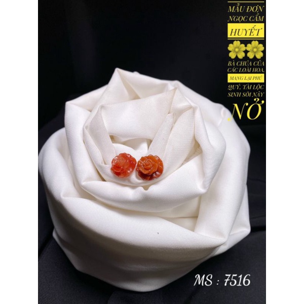 Mặt Dây Chuyền Hoa Mẫu Đơn T.Anh Kèm Dây Dù Đeo Cổ