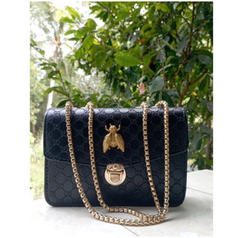 Túi Sách Nữ Khoá Ong sập Thiết kế Dây Đeo Xích Dồng chống cướp Giật Sang Trọng👜