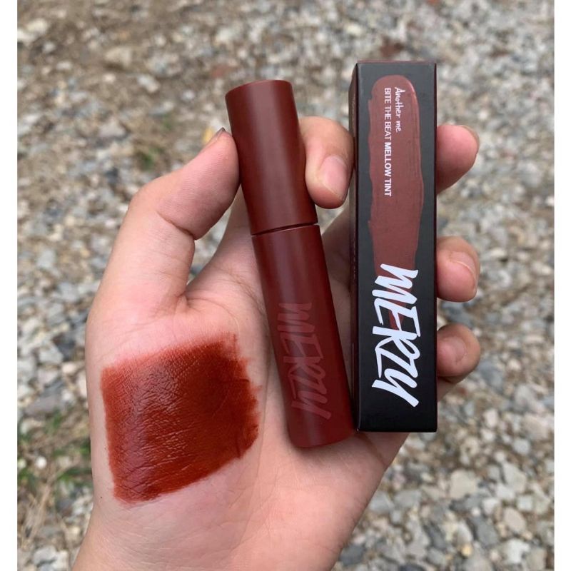 Son Kem Lì Merzy Màu M2 Đỏ Nâu Gạch M13 VAPOR RED Limidted