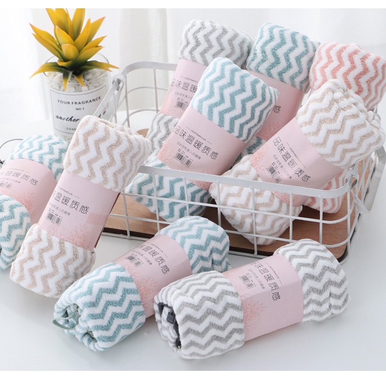 Khăn Lau Mặt Lông Cừu Dùng Cho Người Lớn Và Cho Bé Xuất Hàn 30x50cm Siêu Thấm Nước Nhiều Màu Sắc