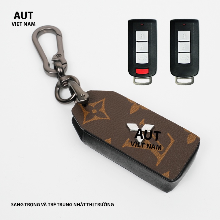 Bao da chìa khóa Mitsubishi  da Canvas L V xẻ túi cao cấp