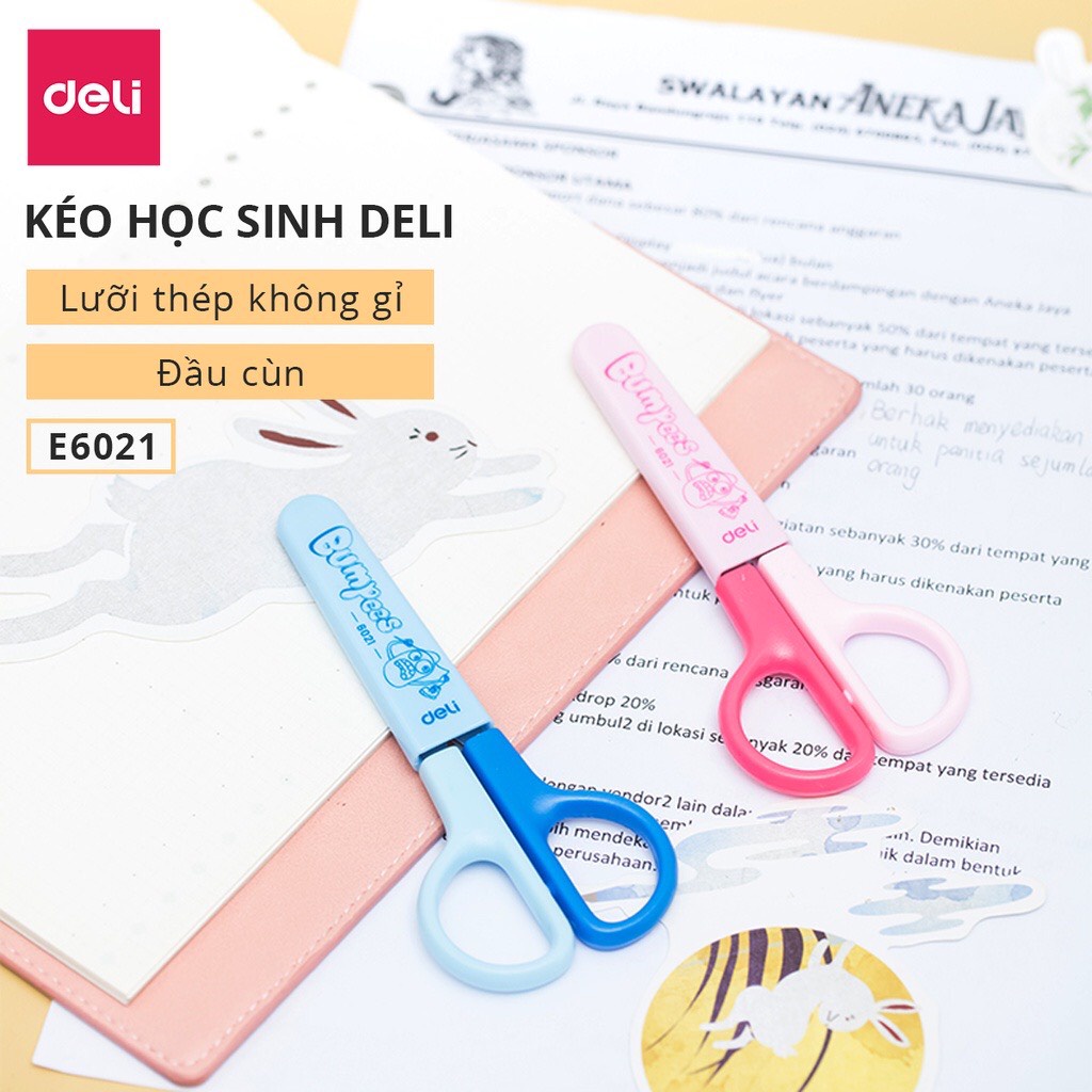 Kéo cắt giấy thủ công cho bé Deli có nắp bảo vệ - 6021 - màu Hồng / Xanh - kéo cắt giấy thủ công an toàn - MIYABI STORE