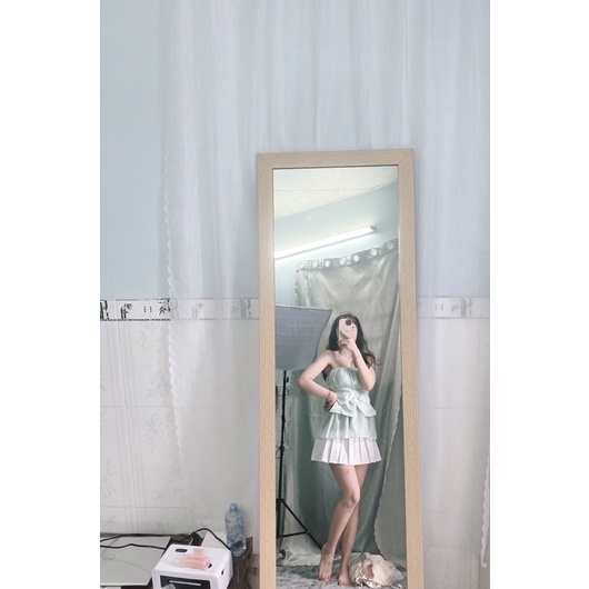 Áo cúp ngực dáng xoè và áo cúp ngực phối nơ kèm chân váy dập ly hai tầng siêu xinh