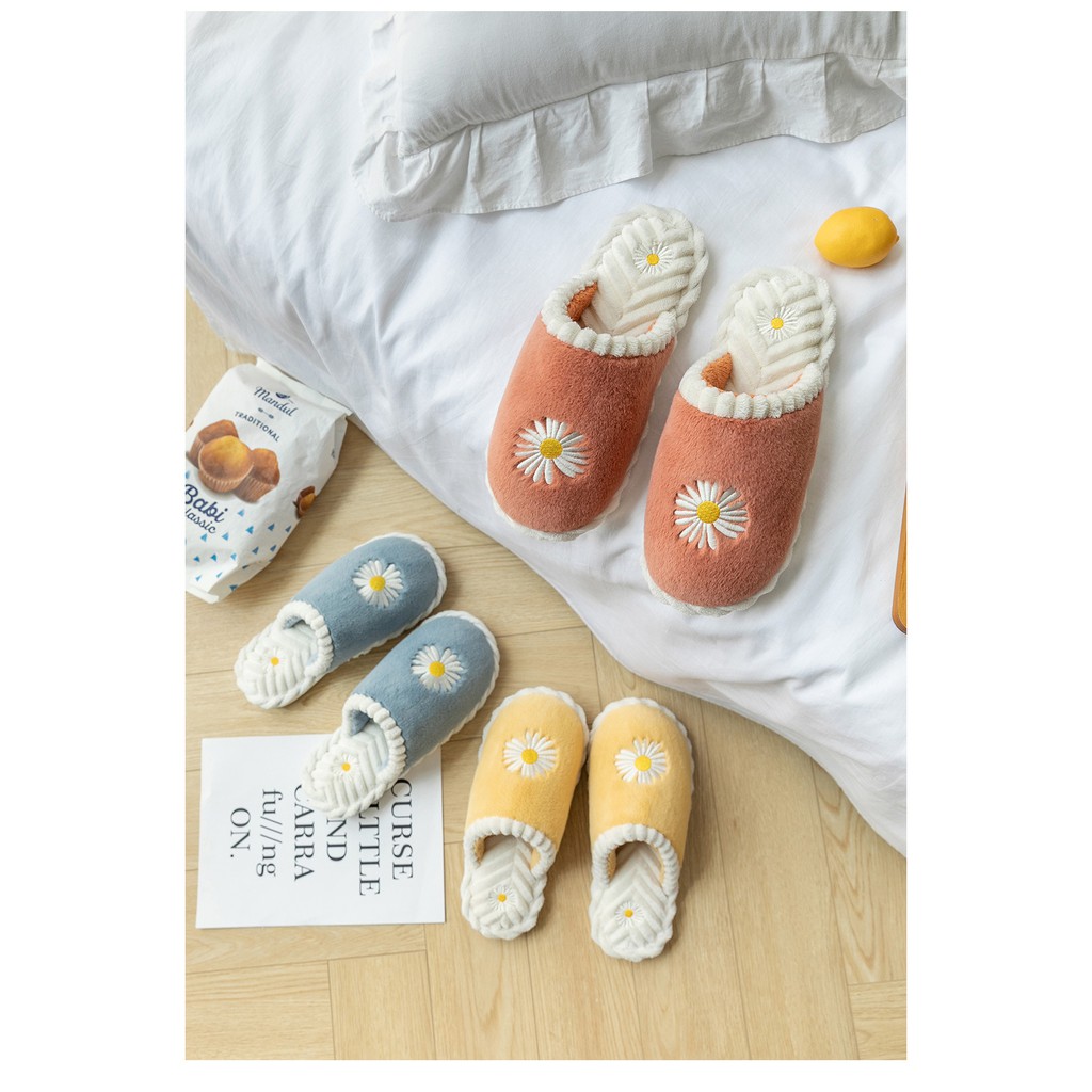 Dép bịt đầu unisex bông lông cừu mềm mại thêu Hoa Cúc Viền Ren Hottrend đi trong nhà siêu êm ấm cực đẹp TH-39 | BigBuy360 - bigbuy360.vn