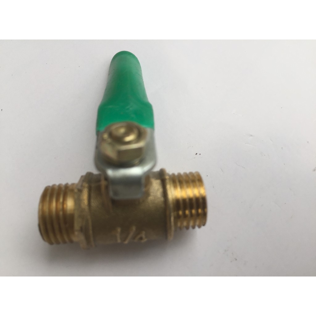 Van đồng khóa nước 1/4  hai đầu ren ngoài