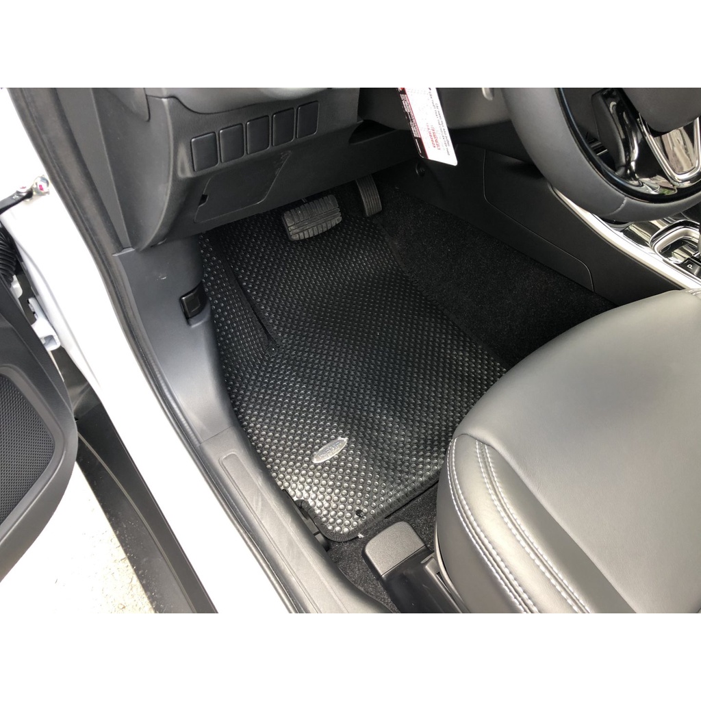 Thảm lót ô tô KATA cho xe Mitsubishi Outlander 7 chỗ  - Khít với sàn, Chống trơn, Không mùi, Không ẩm