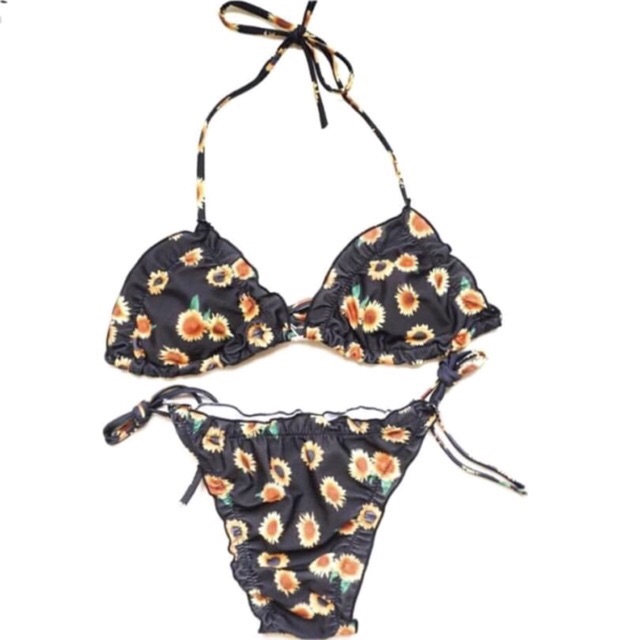 Set bikini vintage & bodysuit pass 👙👒💛 | BigBuy360 - bigbuy360.vn