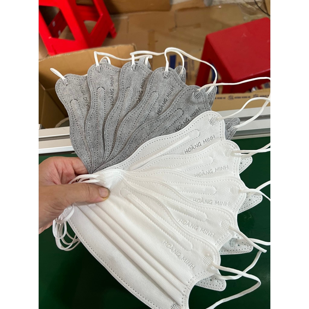 Thùng 300 chiếc khẩu trang cua King Crab HOÀNG MINH 4D , kháng khuẩn , y tế phong cách hàn quốc mẫu mới hót 2022