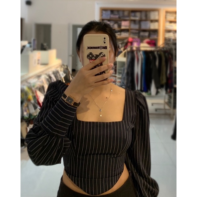 [SẴN ÁO]🦋Áo Croptop Cổ Vuông Khoét Eo Tay Dài 🦋