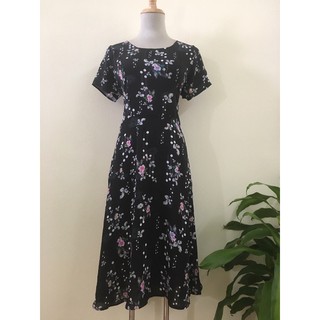 Đầm maxi dáng dài hoa cúc