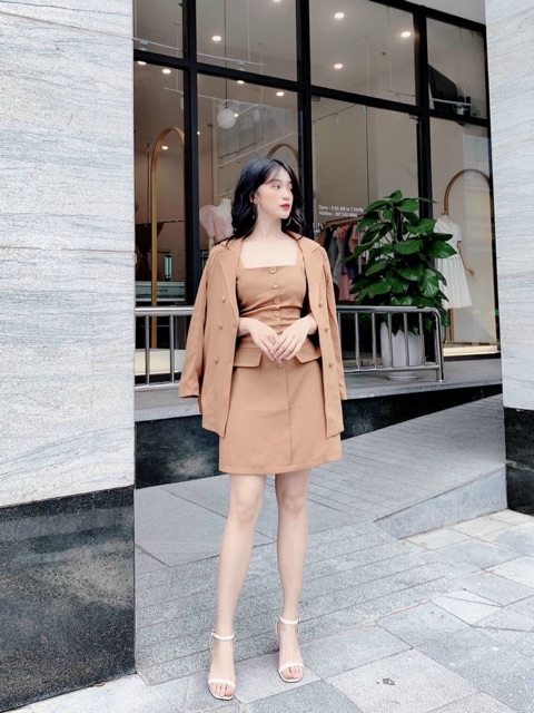 SET ĐẦM NÚT BỌC KHOÁC ĐEN - NÂU