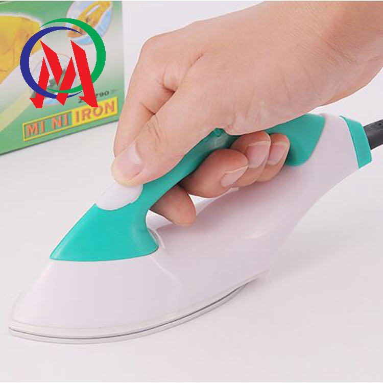 [Giá rẻ hủy diệt] Bàn ủi mini IRON ZW-790