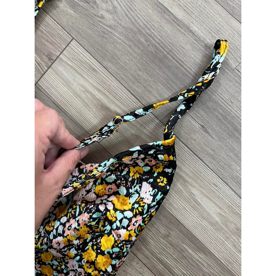 Váy 2 dây hoa vàng BCBG - hàng dư xịn của hãng