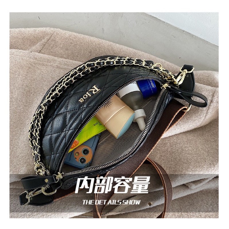 Túi bao tử nữ đeo chéo đeo trước ngực tiện ích giá rẻ D'layla chất da Pu mềm mịn size 24 thiết kế mới nhất 2021