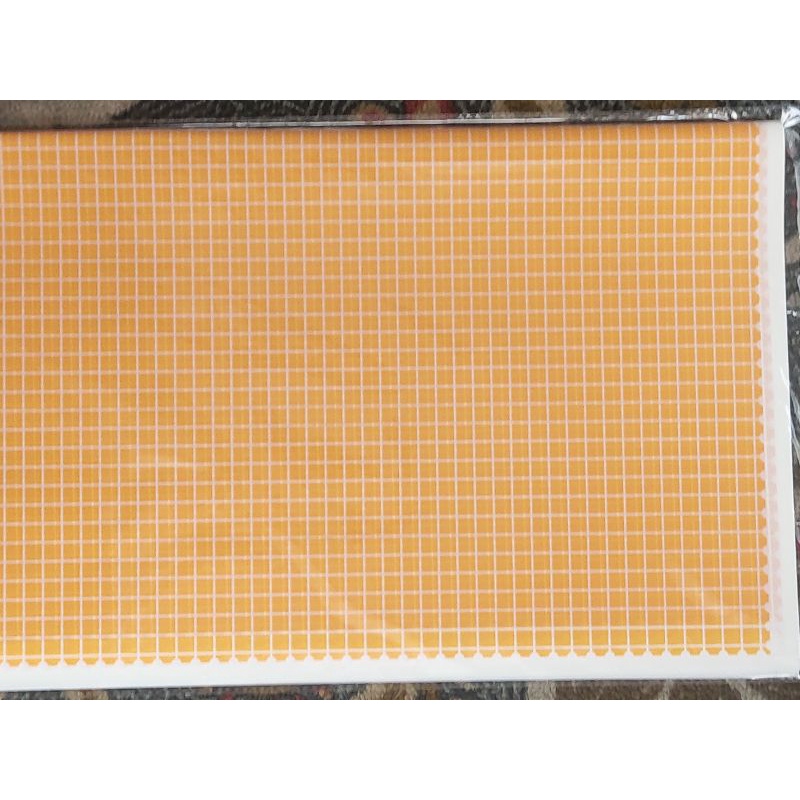 Giấy bóng gói hoa. Set 20 tờ. Ca rô. Công cụ làm đẹp và tăng giá trị cho bó hoa của bạn dù bạn là shop hay cá nhân.