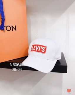 NÓN LEVI’S
