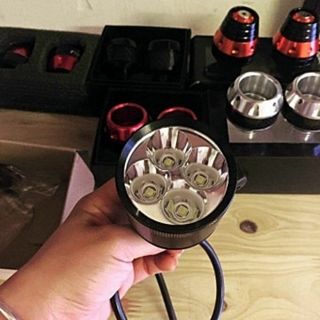 ĐÈN LED TRỢ SÁNG l4 ĐI PHƯỢT XE MÁY HANG LOAI 1
