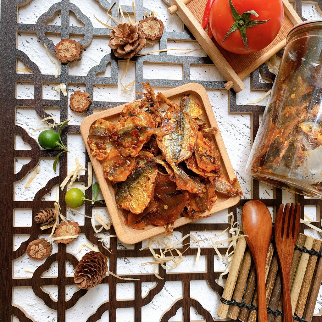 Khô cá chỉ vàng 250g hũ pet ,ăn vặt LASTFOODS Hà Nội với các mẫu đồ ăn vặt các miền đầy đủ hương vị thơm ngon giá rẻ | BigBuy360 - bigbuy360.vn