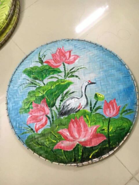 Mẹt tre vẽ tranh phong cảnh đủ màu sắc