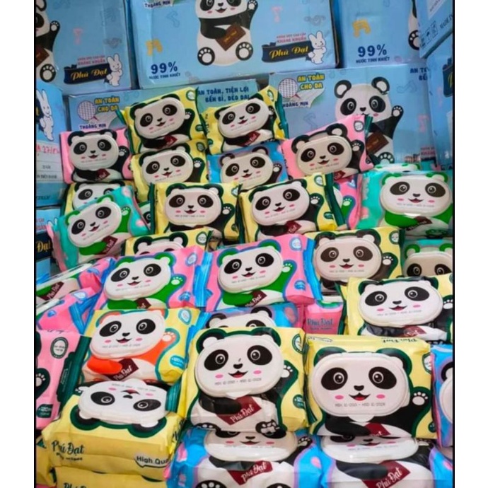 KHĂN ƯỚT GẤU TRÚC. THƯƠNG HIỆU PHÚ ĐẠT. AN TOÀN. VỆ SINH. CHO BÉ.