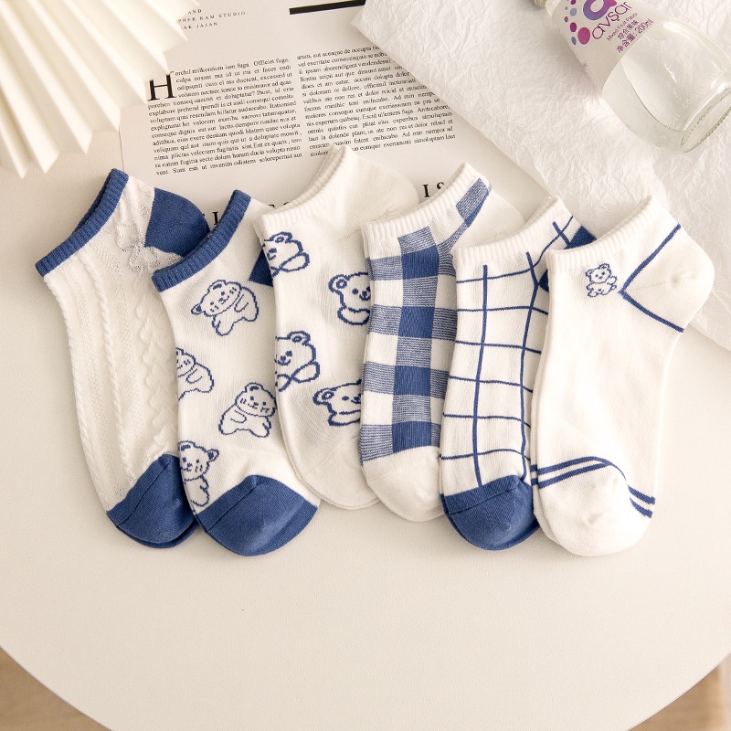 Tất vớ nữ cổ ngắn cotton mỏng thoáng hoạ tiết gấu caro xanh dương phong cách Hàn Quốc dễ thương