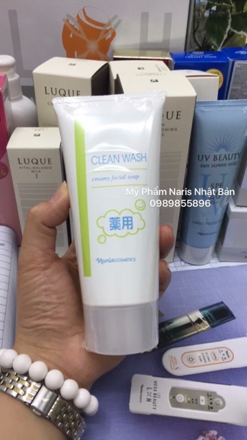 Sữa Rửa Mặt Tẩy Trang Naris GN Clean Wash Creamy Facial Soap 120g