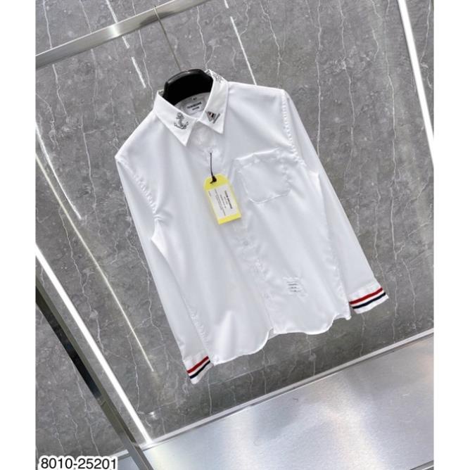 Áo Sơ Mi Dài Tay Thom Thêu Hoạ Tiết Cổ Áo Cực Đẹp - Áo Sơ Mi Nam Thom Thêu Sticker Siêu Đẹp