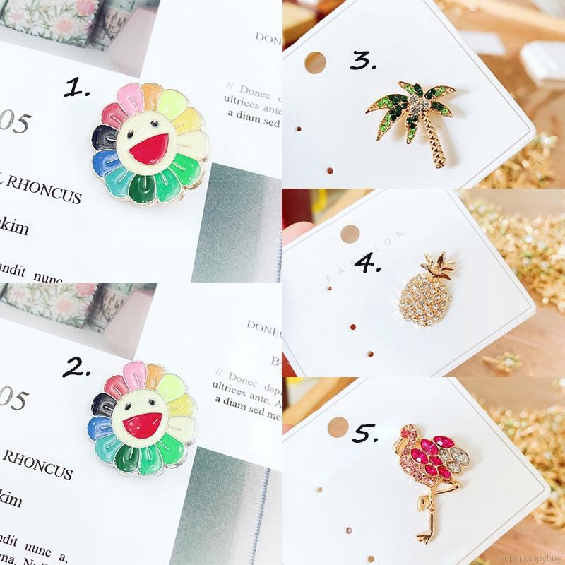 Ghim cài áo nhiều kiểu dáng xinh xắn lựa chọn