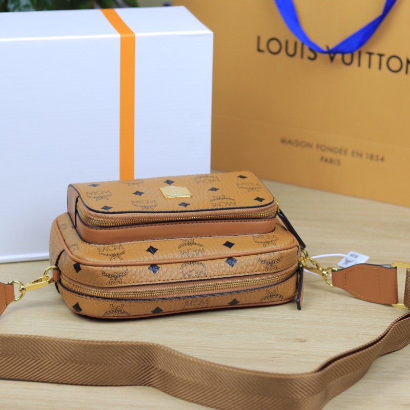 Túi đeo chéo Unisex C2216 chất liệu da mềm không nhăn phom túi nhỏ gọn size 22x16x6cm