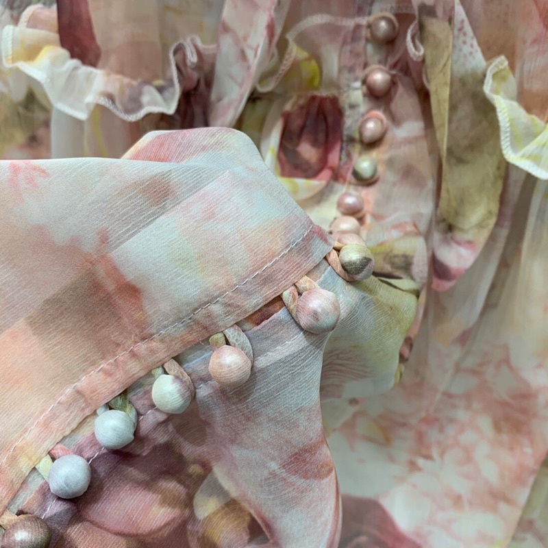 Set đầm lụa hai mảnh phối đai thắt eo cổ chữ V thương hiệu Zimmermann cao cấp hoạ tiết dáng trẻ trung sành điệu