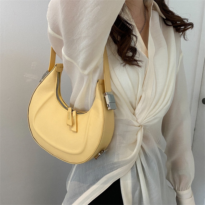 Túi đeo dưới cánh tay Thời Trang Mùa Hè 2022 Cho Nữ