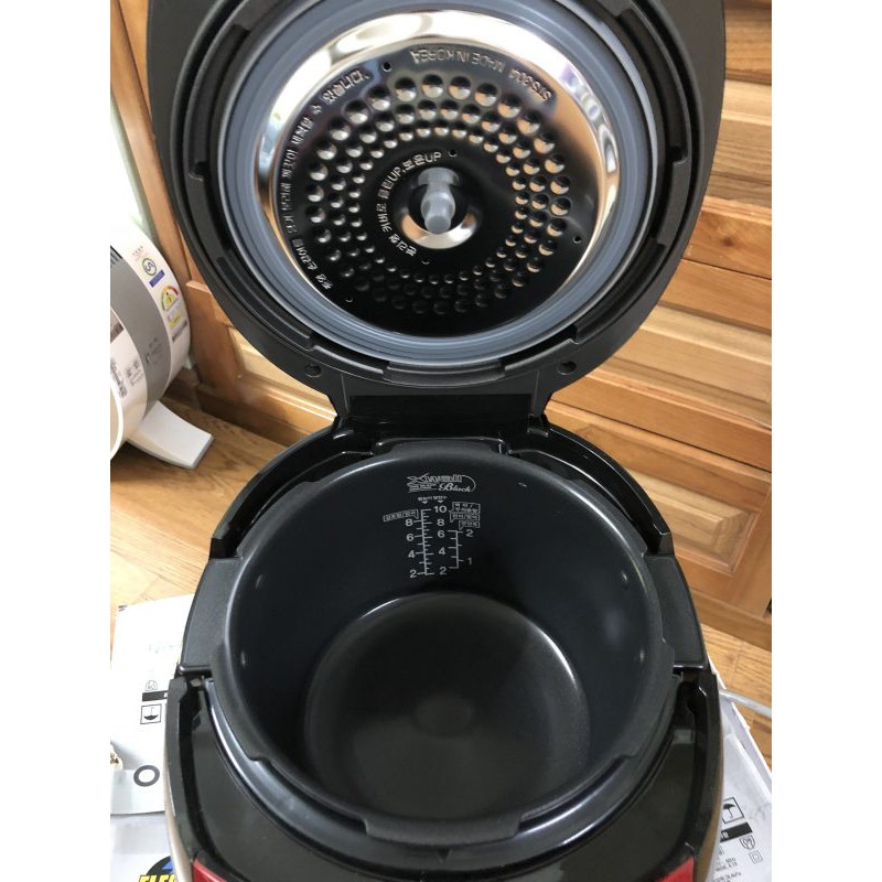 Nồi cơm điện cao tần Cuckoo CRP-HUF1080SE 1.8L